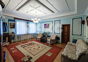 Дом 212м², 2-этажный, участок 1 сот.  