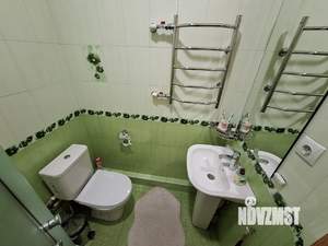 Дом 240м², 3-этажный, участок 2 сот.  