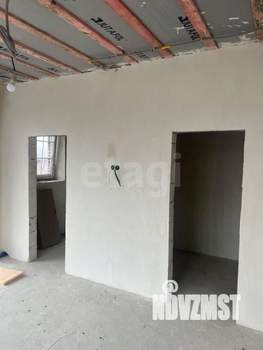 Дом 205м&sup2;, 2-этажный, участок 6 сот.  