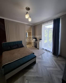 Дом 217м², 2-этажный, участок 3 сот.  