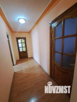 Дом 200м², 2-этажный, участок 3 сот.  