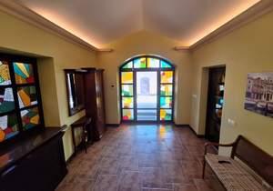 Дом 485м&sup2;, 2-этажный, участок 6 сот.  