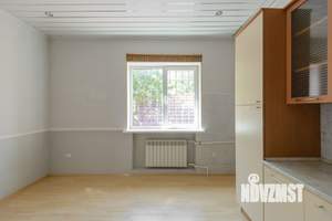 Дом 176м², 2-этажный, участок 1 сот.  