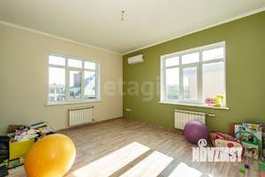 Дом 313м&sup2;, 3-этажный, участок 6 сот.  