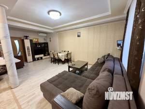 Дом 120м², 2-этажный, участок 6 сот.  