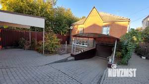 Дом 170м&sup2;, 2-этажный, участок 3 сот.  