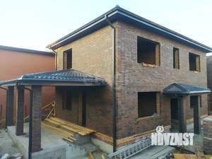 Дом 150м&sup2;, 2-этажный, участок 3 сот.  