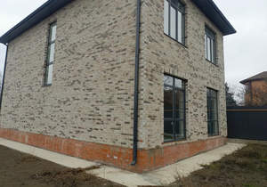 Дом 179м&sup2;, 2-этажный, участок 6 сот.  