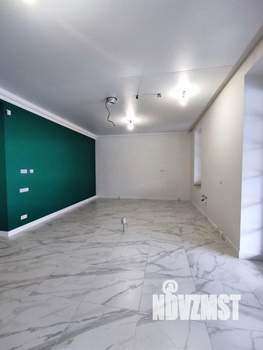 Дом 450м², 3-этажный, участок 5 сот.  