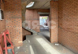 Дом 272м², 3-этажный, участок 4 сот.  