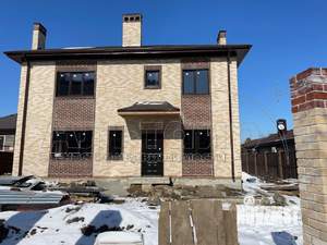 Дом 140м&sup2;, 2-этажный, участок 4 сот.  