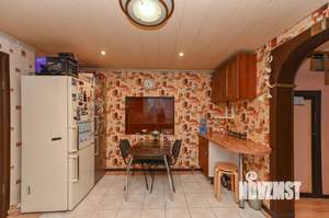 Дом 207м², 2-этажный, участок 4 сот.  