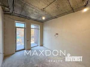 Дом 160м&sup2;, 2-этажный, участок 3 сот.  