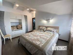 Таунхаус 127м&sup2;, 3-этажный, участок 1 сот.  