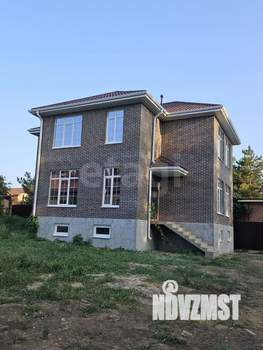 Дом 250м&sup2;, 2-этажный, участок 6 сот.  