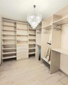 Дом 180м², 2-этажный, участок 7 сот.  