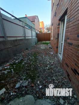 Дом 138м&sup2;, 2-этажный, участок 3 сот.  