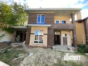 Дом 190м&sup2;, 2-этажный, участок 3 сот.  