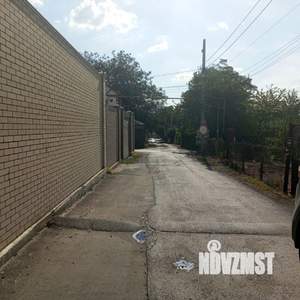 Дом 148м&sup2;, 2-этажный, участок 4 сот.  