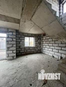 Дом 143м², 2-этажный, участок 3 сот.  
