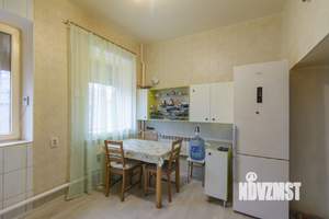 Дом 140м², 2-этажный, участок 3 сот.  