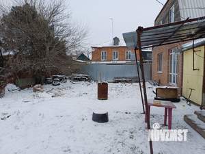 Дом 180м&sup2;, 2-этажный, участок 4 сот.  