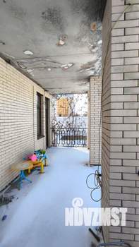 Дом 235м&sup2;, 2-этажный, участок 6 сот.  