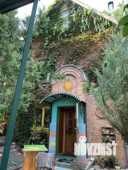 Дом 64м&sup2;, 2-этажный, участок 9 сот.  