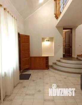 Дом 160м², 2-этажный, участок 5 сот.  