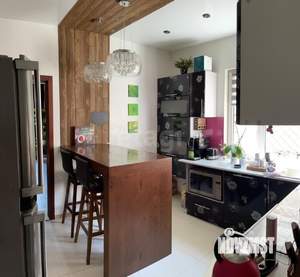 Дом 229м&sup2;, 2-этажный, участок 6 сот.  