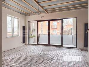 Дом 320м², 2-этажный, участок 3 сот.  