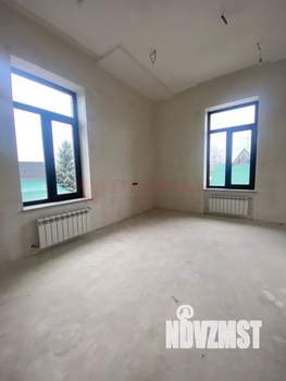 Дом 180м², 2-этажный, участок 6 сот.  