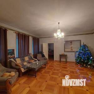 Дом 290м², 2-этажный, участок 3 сот.  
