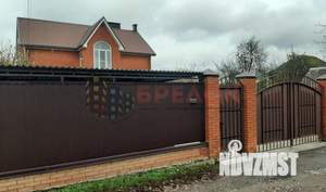 Дом 213м&sup2;, 3-этажный, участок 5 сот.  