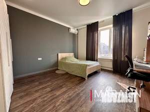 Дом 170м&sup2;, 2-этажный, участок 3 сот.  