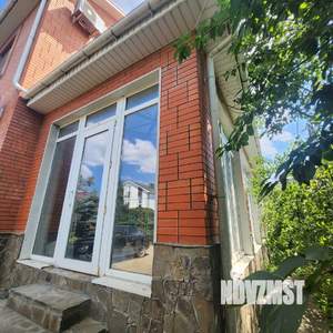 Дача 288м², 3-этажный, участок 6 сот.  