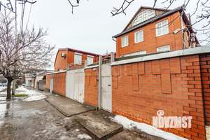 Дом 430м&sup2;, 3-этажный, участок 6 сот.  