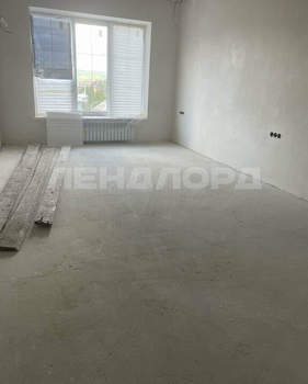 Дом 180м&sup2;, 2-этажный, участок 3 сот.  