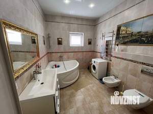 Дом 130м², 2-этажный, участок 3 сот.  