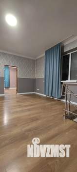 Дом 310м&sup2;, 2-этажный, участок 3 сот.  