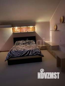 Дом 275м², 3-этажный, участок 3 сот.  
