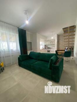 Дом 114м&sup2;, 2-этажный, участок 3 сот.  