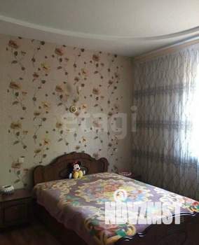 Дом 246м², 3-этажный, участок 3 сот.  