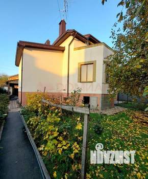 Дом 292м&sup2;, 2-этажный, участок 6 сот.  