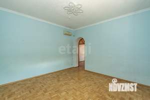 Дом 600м², 4-этажный, участок 6 сот.  