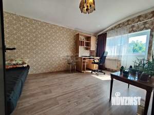 Дом 128м&sup2;, 2-этажный, участок 3 сот.  