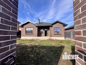 Дом 167м&sup2;, 1-этажный, участок 8 сот.  