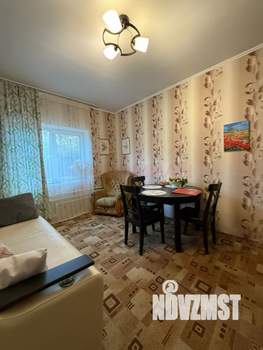 Дом 211м&sup2;, 2-этажный, участок 4 сот.  