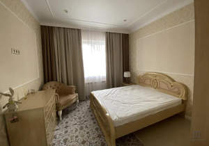 Дом 250м², 2-этажный, участок 16 сот.  