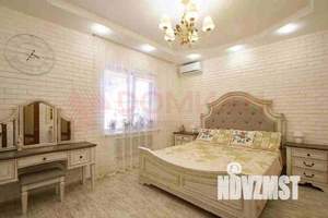 Дом 180м&sup2;, 1-этажный, участок 4 сот.  